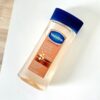 زيت الجسم Vaseline Intensive Care Cocoa بخلاصة زبدة الكاكاو (1) زيت فازلين الجسم Vaseline Intensive Care Cocoa بخلاصة زبدة الكاكاو