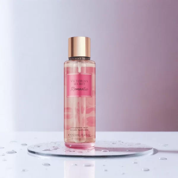 ⁦سبلاش Romantic Body Mist من Victoria's Secret حجم 250 مل⁩ - الصورة ⁦2⁩