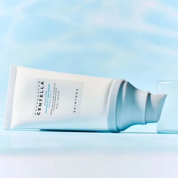 ⁦واقي شمس SKIN1004 Centella Hyalu-Cica Water-Fit Sun Serum – منتجات كورية اصلية⁩ - الصورة ⁦7⁩