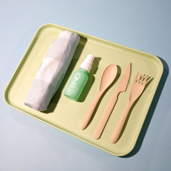 سيروم الهيالورونيك اسيد لعلامات التقدم في السن وترطيب البشرة من OZ Naturals