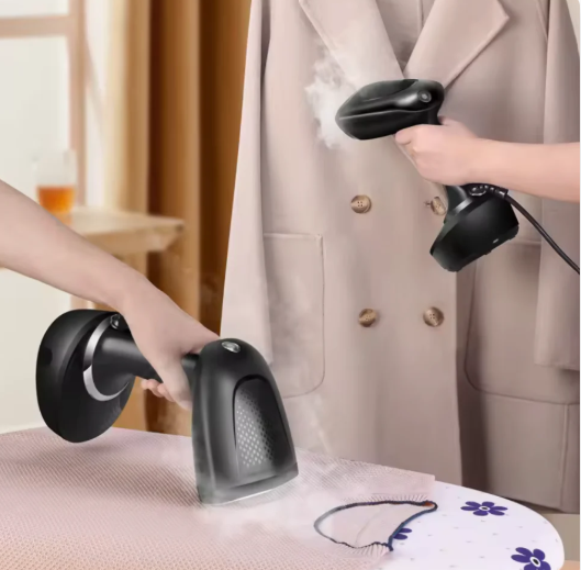 مكواة بخار Luma Bella – قوة 1500 واط مع خزان 400 مل