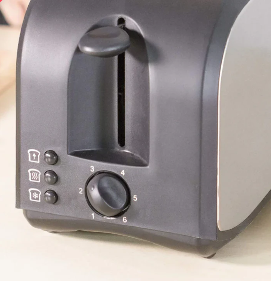 حماصة الخبز  بقوة 1000 واط فتحة طويلة واحدة تكفي لشريحة كبيرة أو شريحتين من الخبز