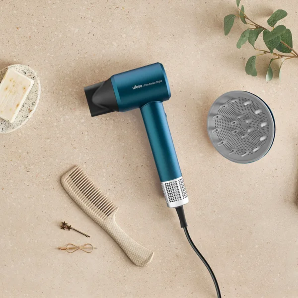 سشوار برو أيونيك بقوة 1600 واط – أكثر من 105,000 دورة في الدقيقة