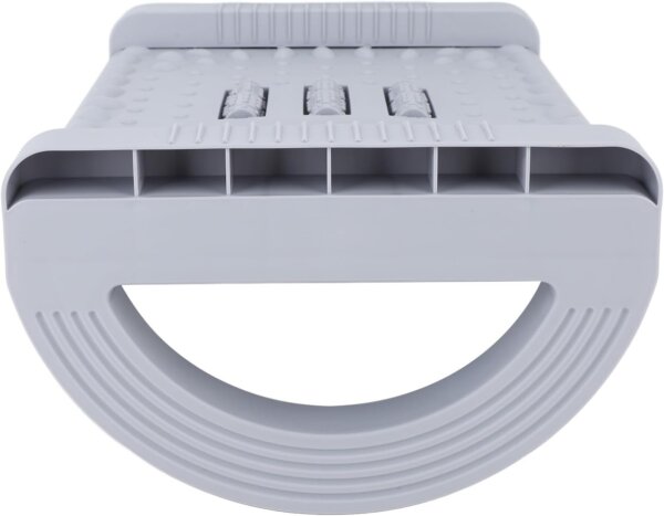 مسند قدم قابل للحمل لتدليك القدمين وتخفيف التعب بعد ساعات العمل الطويلة.