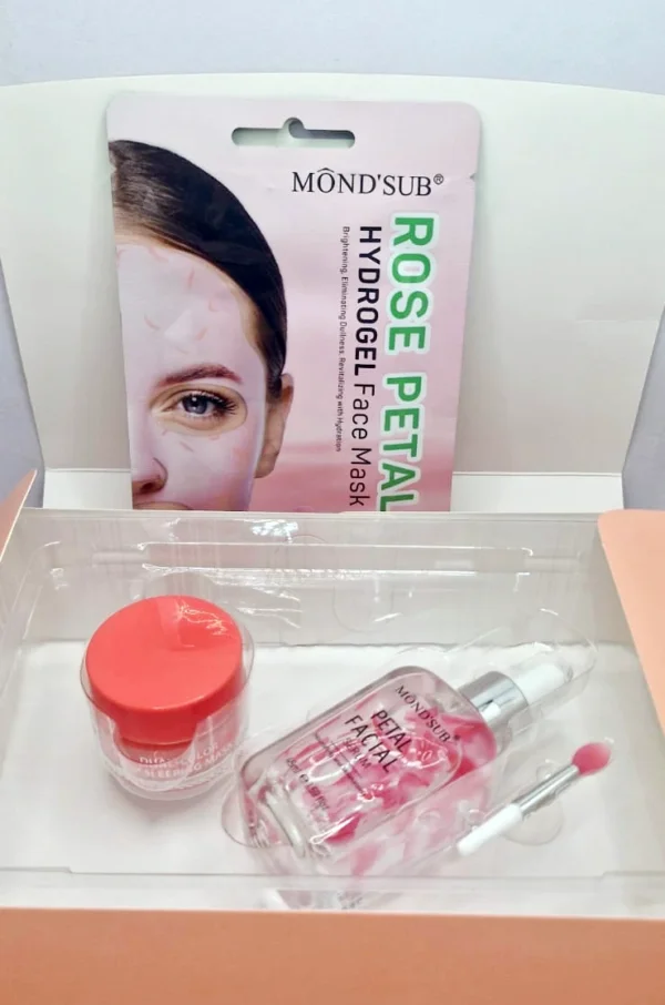 بكج الورد الطبيعي3 قطع  للتفتيح والترطيب وتجديد البشرة MOND'SUB Beauty Box