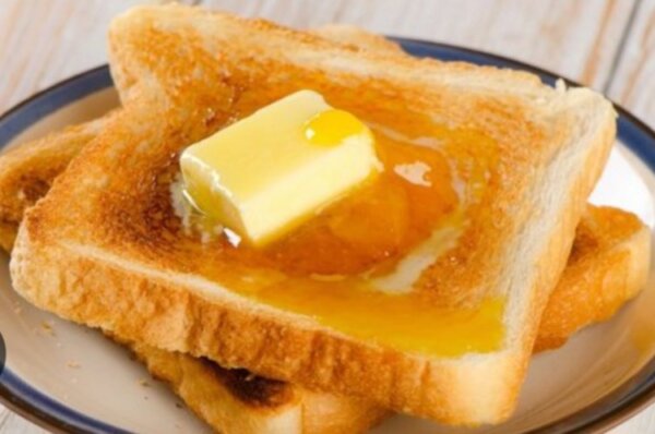 توستر كهربائي شريحتين بقدرة 800 واط – 6 مستويات تحميص مع إيقاف تلقائي