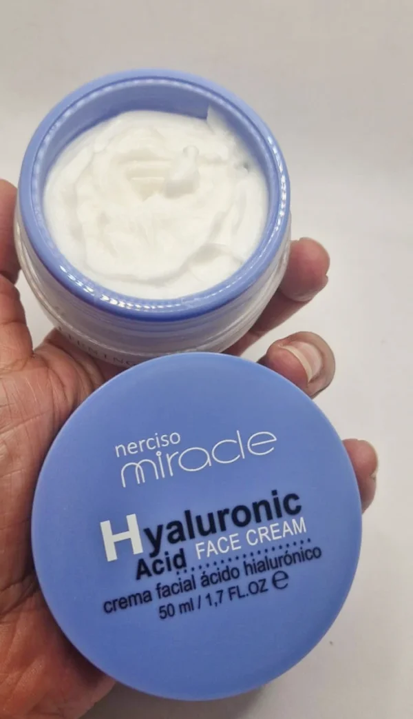 كريم الوجه Nerciso Miracle Hyaluronic Acid – ترطيب عميق + امتلاء للبشرة