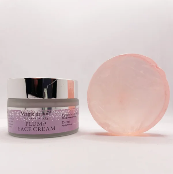 كريم وصابون يعالج 9 مشاكل في ملامح الوجه ويعيد الامتلاء والنضارة