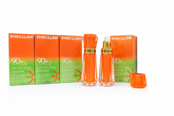 واقي شمس SHECLLAM SPF 90 – حماية عالية مع 5 سيراميدات وترطيب يومي فاخر