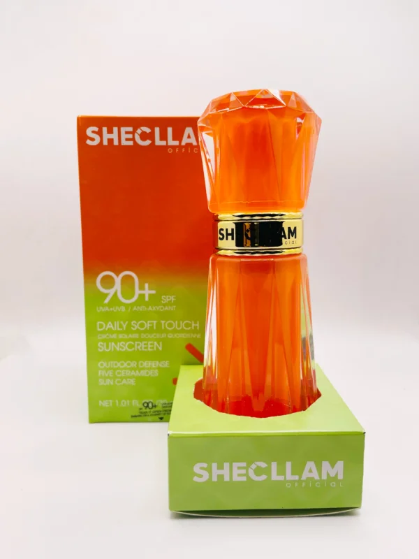 واقي شمس SHECLLAM SPF 90 – حماية عالية مع 5 سيراميدات وترطيب يومي فاخر