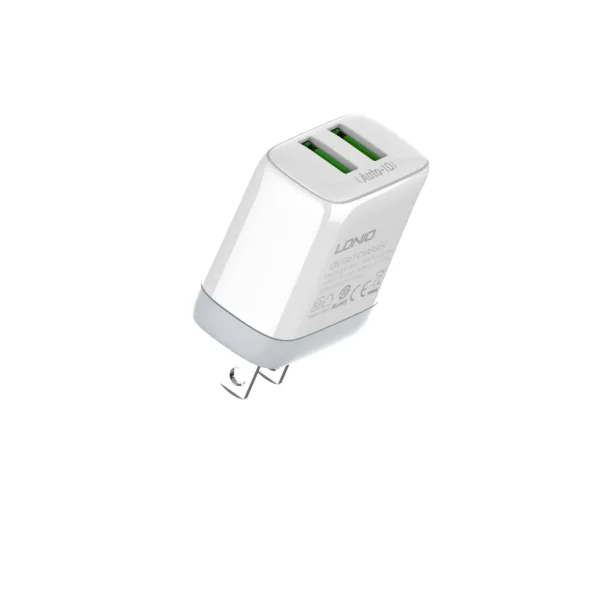 شاحن 12W مع دعم الشحن السريع وتوافق US / EU ماركة LDNIO A2221
