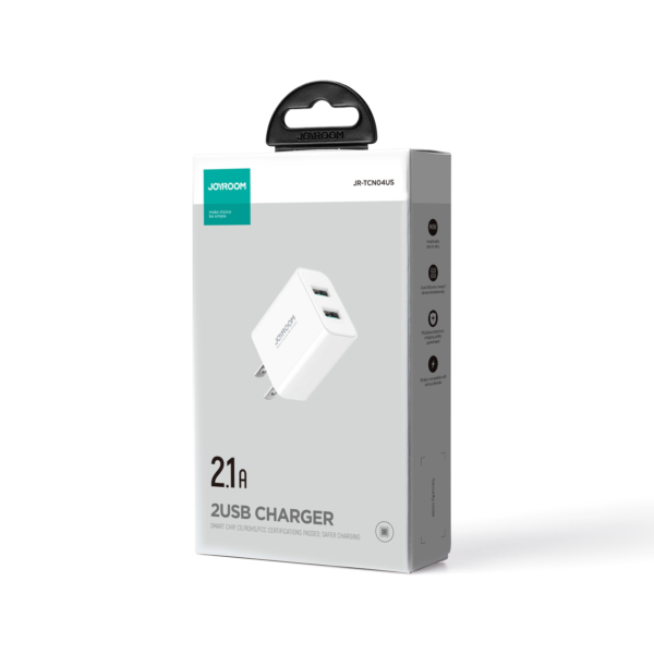 شاحن JR-TCN01 ذو منفذين USB بقوة 2.4A مع موصل EU - أسود