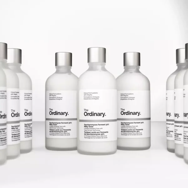 تونر ترطيب وتقشير لطيف وإشراقة فورية Saccharomyces Ferment 30% Milky Toner من The Ordinary