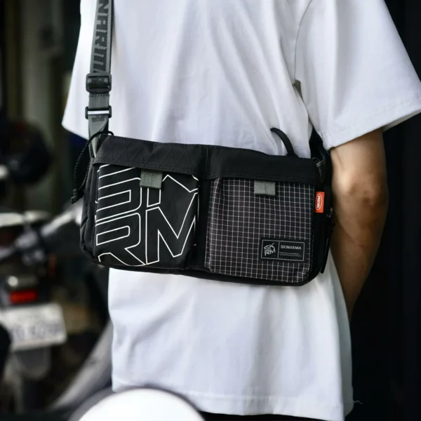 حقيبة Skinarma Jager نايلون Ripstop بتصميم عملي – ألوان Black و Olive