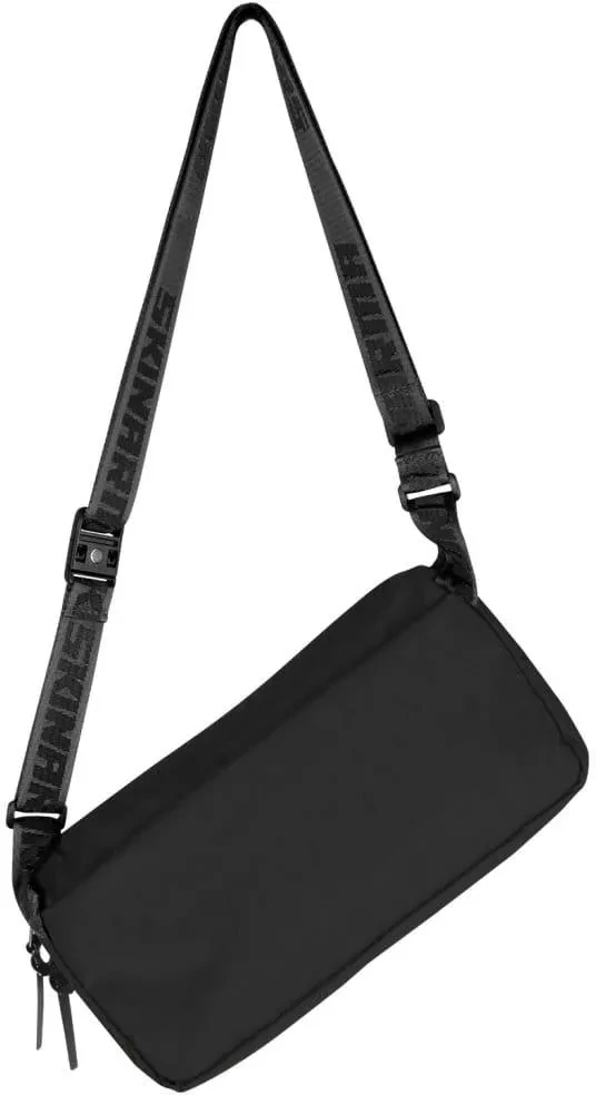 حقيبة Skinarma Jager نايلون Ripstop بتصميم عملي – ألوان Black و Olive