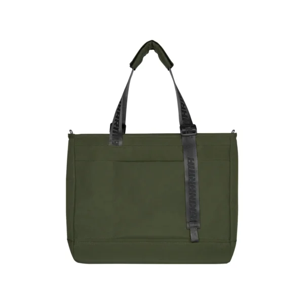 حقيبة توت Skinarma Jager – نايلون Ripstop مقاوم للماء مع مساحة واسعة