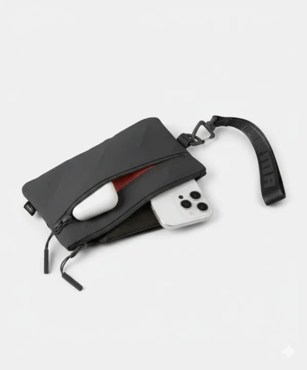 حقيبة كلتش Skinarma Juno – نايلون مقاوم للماء مع حزام قابل للفصل