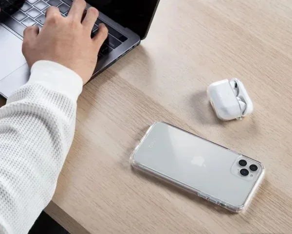 كفر UNIQ Glase الشفاف لسماعات AirPods Pro الجيل الثاني (2022)