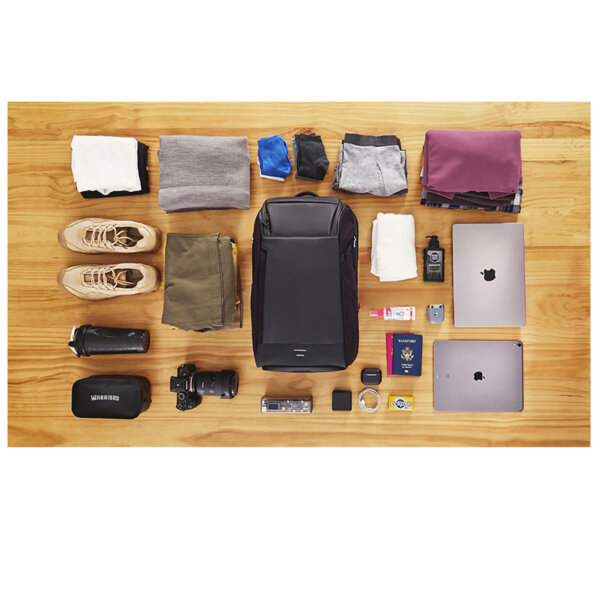 حقيبة ظهر مقاومة للماء من WIWU طراز WARRIORS بخامة CORDURA مضادة للسرقة وشاحن سريع 20W مع حجرة ملابس داخلية - لون أسود