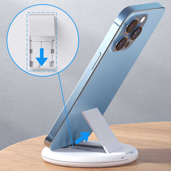 شاحن WIWU Almighty سعة 60 واط مع كابلات متعددة USB-C وLightning وميكرو USB - لون أبيض