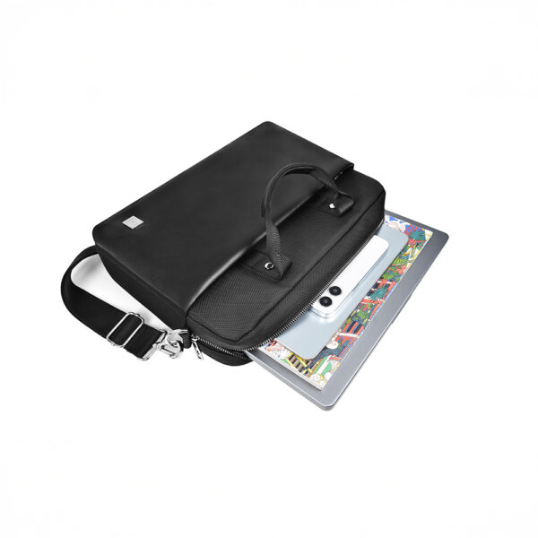 حقيبة لابتوب 14 بوصة مقاومة للماء من WIWU بحزام كتف وجيوب أمامية