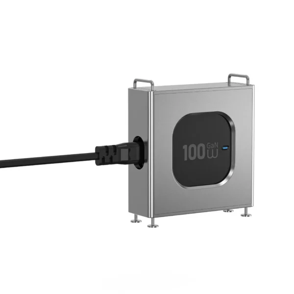 شاحن وايو وارريور 100 واط متعدد المنافذ مع تكنولوجيا GaN - أسود