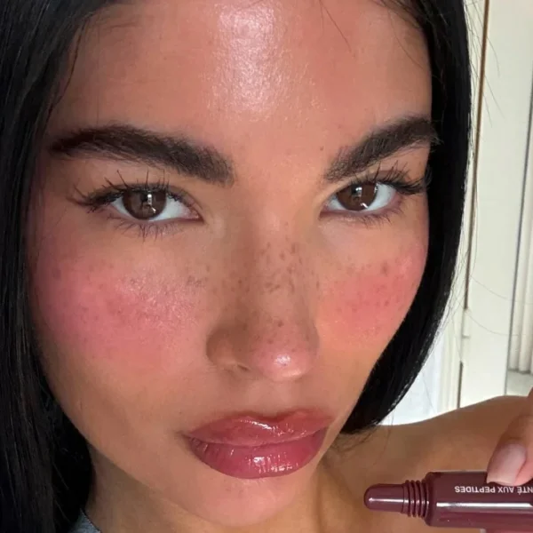 تينت ايطالي "جلوس" شفاه ببتيدات لامع – Raspberry Jelly| Rhode Peptide Lip Tint