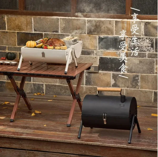 جريل فحم محمول 2 في 1 – تصميم مزدوج للشوي والتدخين مع مقبض حمل