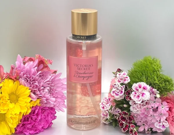 سبلاش Strawberry & Champagne من Victoria's Secret حجم 250 مل