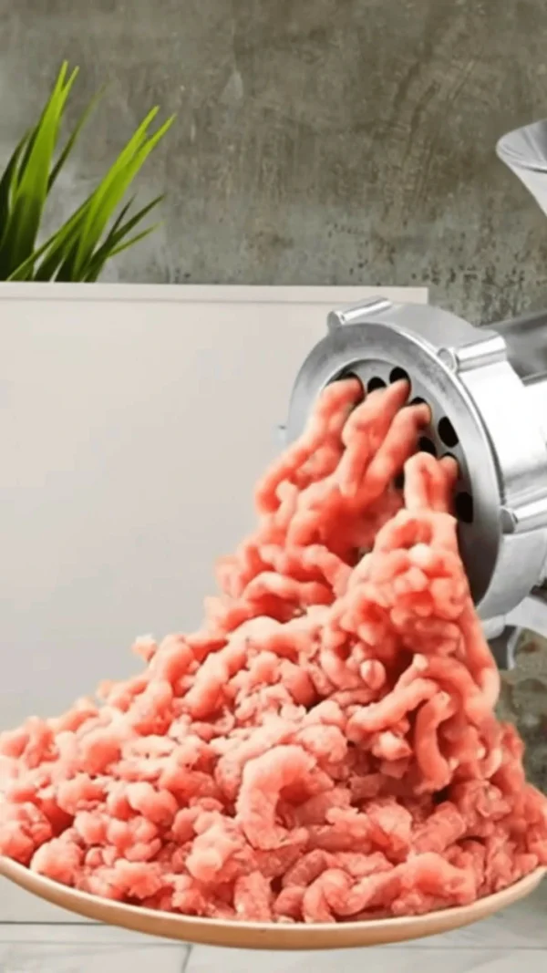 مفرمة لحم يدوية ألومنيوم رقم 8