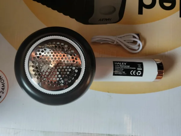 ماكينة إزالة الوبر القابل للشحن بمحرك عالي السرعة لتنظيف الملابس والأقمشة (13) ماكينة إزالة الوبر القابل للشحن بمحرك عالي السرعة لتنظيف الملابس والأقمشة