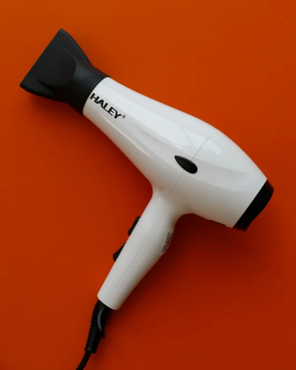 مجفف شعر كهربائي بقدرة 2200 واط – سيراميك تورمالين للتجفيف والتصفيف