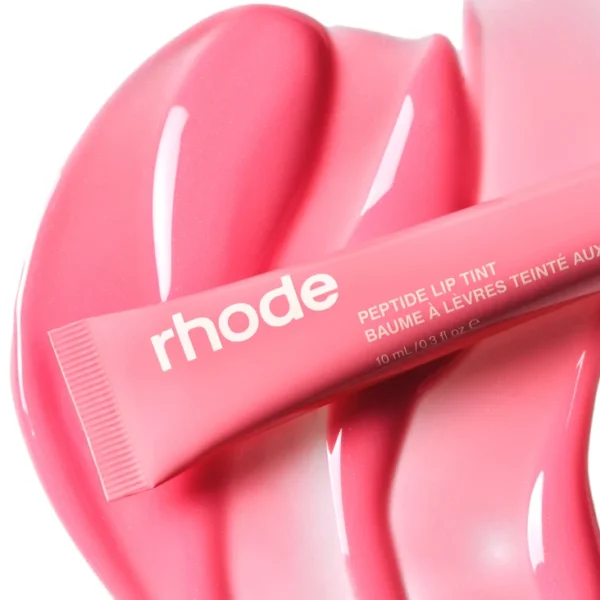 جلوس شفاه ببتيدات لامع بلون وردي طبيعي Rhode Peptide Lip Tint Ribbon (1) جلوس شفاه ببتيدات لامع بلون وردي طبيعي Rhode Peptide Lip Tint Ribbon