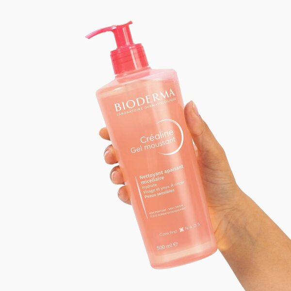غسول بيوديرما الوردي للبشرة الحساسة – تنظيف لطيف + تهدئة فورية Bioderma Créaline Gel Moussant