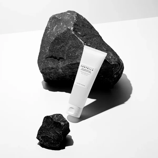 غسول جل لتفتيح وتوحيد البشرة Centella Tone Brightening Cleansing Gel Foam – منتجات كورية