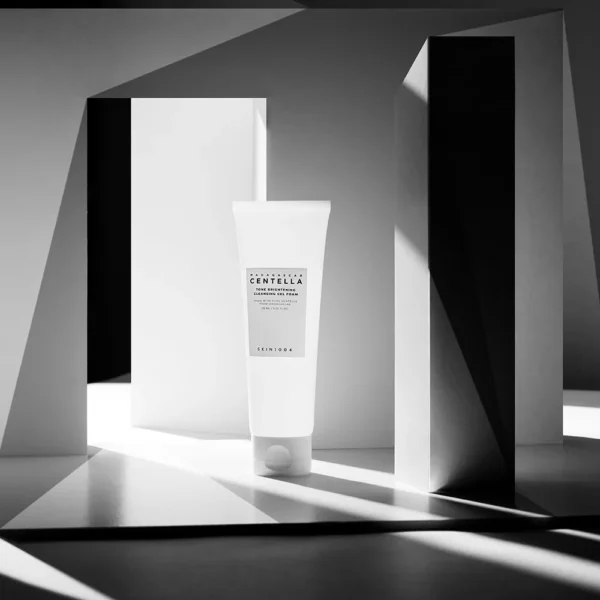 غسول جل لتفتيح وتوحيد البشرة Centella Tone Brightening Cleansing Gel Foam – منتجات كورية