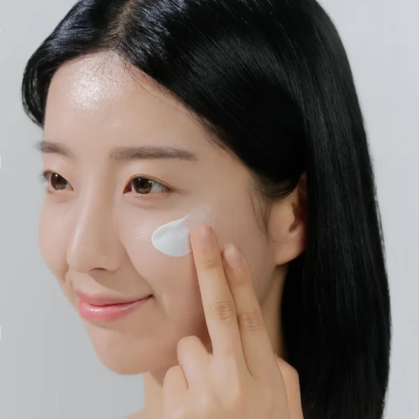 واقي شمس فيزيائي SKIN1004 Centella Air-Fit Suncream Light SPF30 PA++++ منتجات كورية