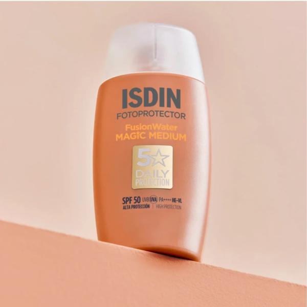 واقي شمس لون فاونديشن ISDIN Fotoprotector Fusion Water Color Medium SPF50 - صناعة اسبانية